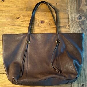 HOBO Brown Leather Tote Bag with Spacious Design